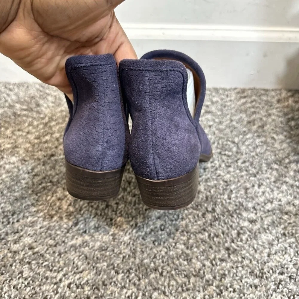 Lucky Brand Baley Purple Perforated Suede Leather Ankle Booties Size 6 M New
